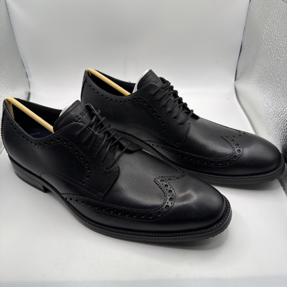 Cole Haan "Modern Essentials Waterproof Wing Tip Oxford Black Men's.‎ Size 11M.